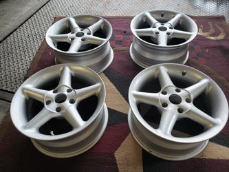 16"x8" rims 5x114.3