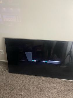 Samsung 65-inch 4K UHD Smart TV,  missing one connect box