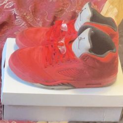 Air Jordan Retro 4