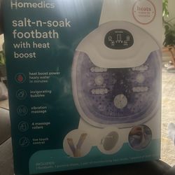 Foot Soaker NEVER used UNOPENED