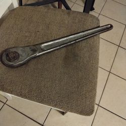 Very Nice Older 3/4-in Drive 18 In Long Ratchet For Sale In Pine Hills