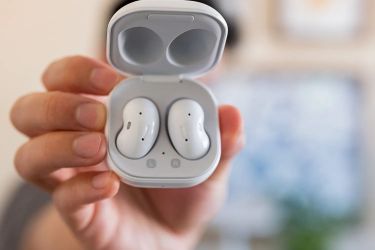 Galaxy Buds Live 🎧 Style Meets Sound!
