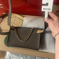 Micheal Kors Belt / Purse