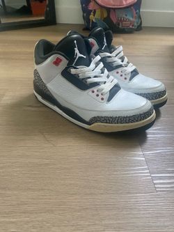 Jordan 3s