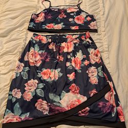 Women's 2 PC. Outfit Size 4X 4XL Skirt Tank Top Rose Decoration 🌹 😍