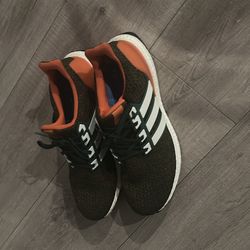 Adidas boost shoes worn ones size 11