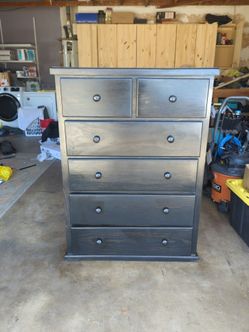 Dresser