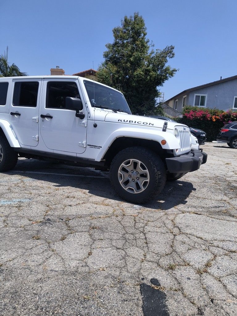 2013 Jeep Wrangler Unlimited Rubicon