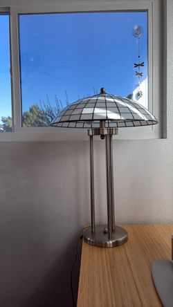 Vintage Stained Glass Tiffany lamps (set of 2) white capiz