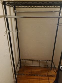 Clothing rack