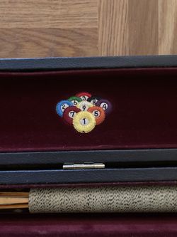 Joss Gorgeous Pool Cue With Case (Possibly Ambercrombie And Fitch)