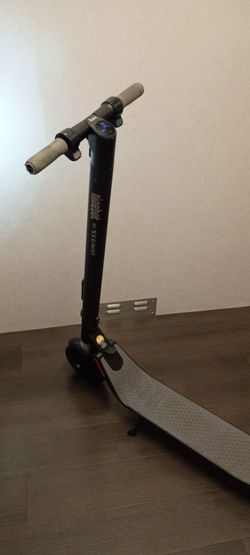 Segway ninebot es4 electric scooter with charger