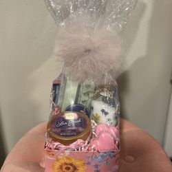 Mothers Day Gift Baskets 