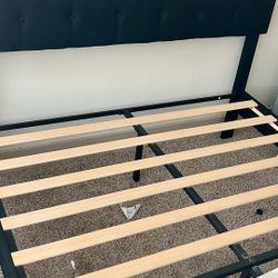 14" Medium Memory Foam Mattress / Black Padded Headboard And Bed Frame