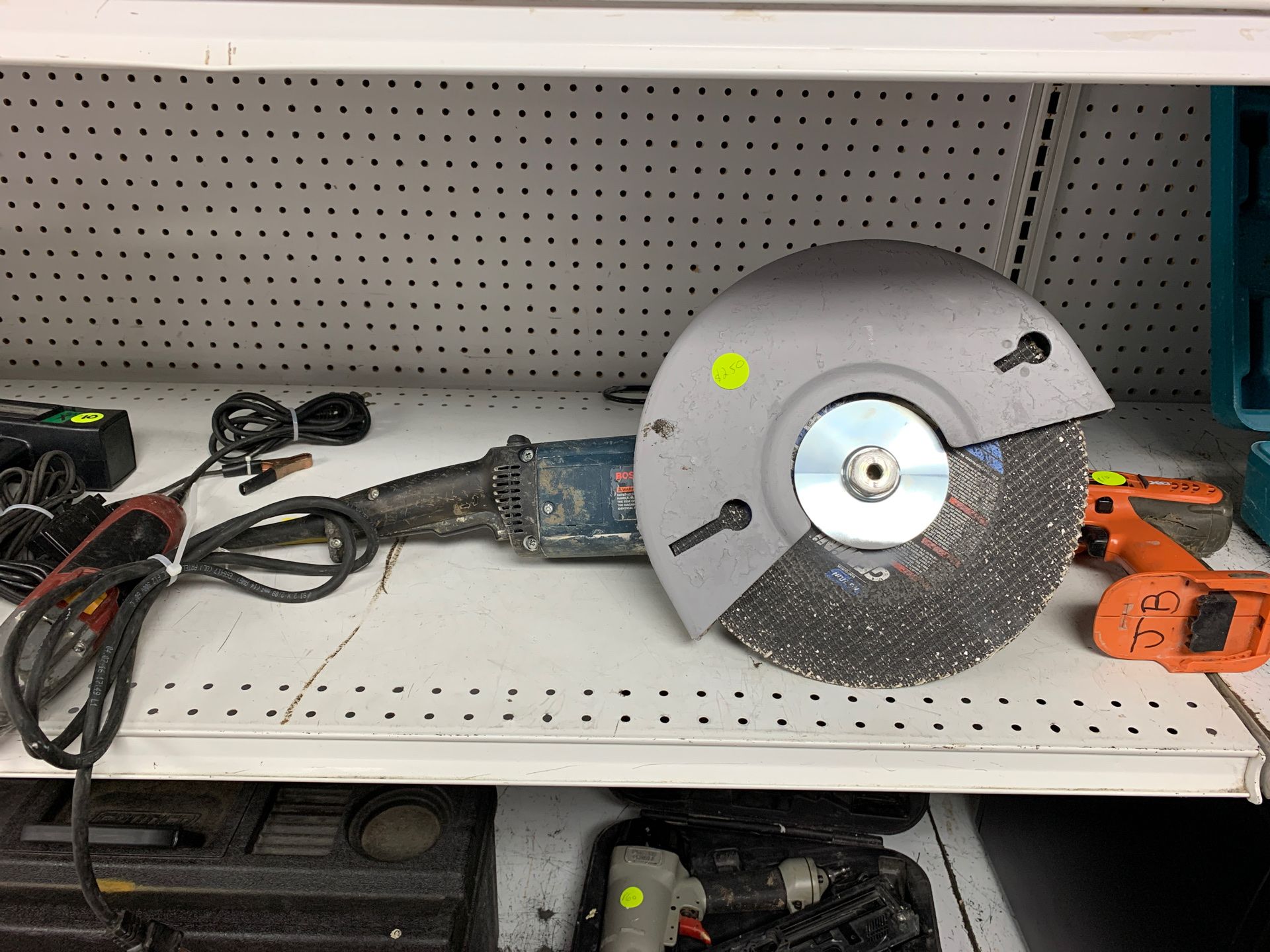 Bosch 1364 electric concrete saw for Sale in Pleasantville, NJ OfferUp