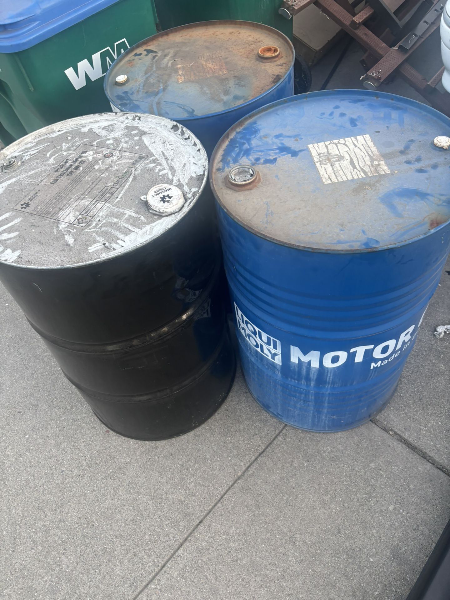55 gal oil drum