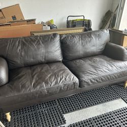 Couch (brown) For Sale $250 OBO