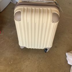 Small Roll On Luggage Loulu