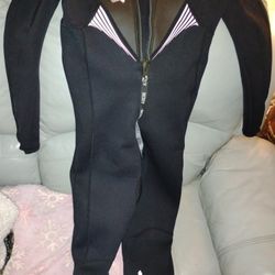 Ladies Roxy Wetsuit Small Medium 