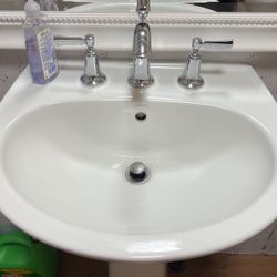 Bathroom Sink 