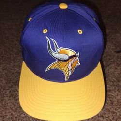 Vintage Twins Enterprise Inc NFL Officially Licensed Minnesota Vikings Hat NWT 
