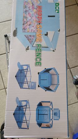  HAPPY GAME FENCE BRAND NEW 