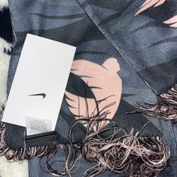 Brand New With Tags Angel City FC Nike scarf Moonlight