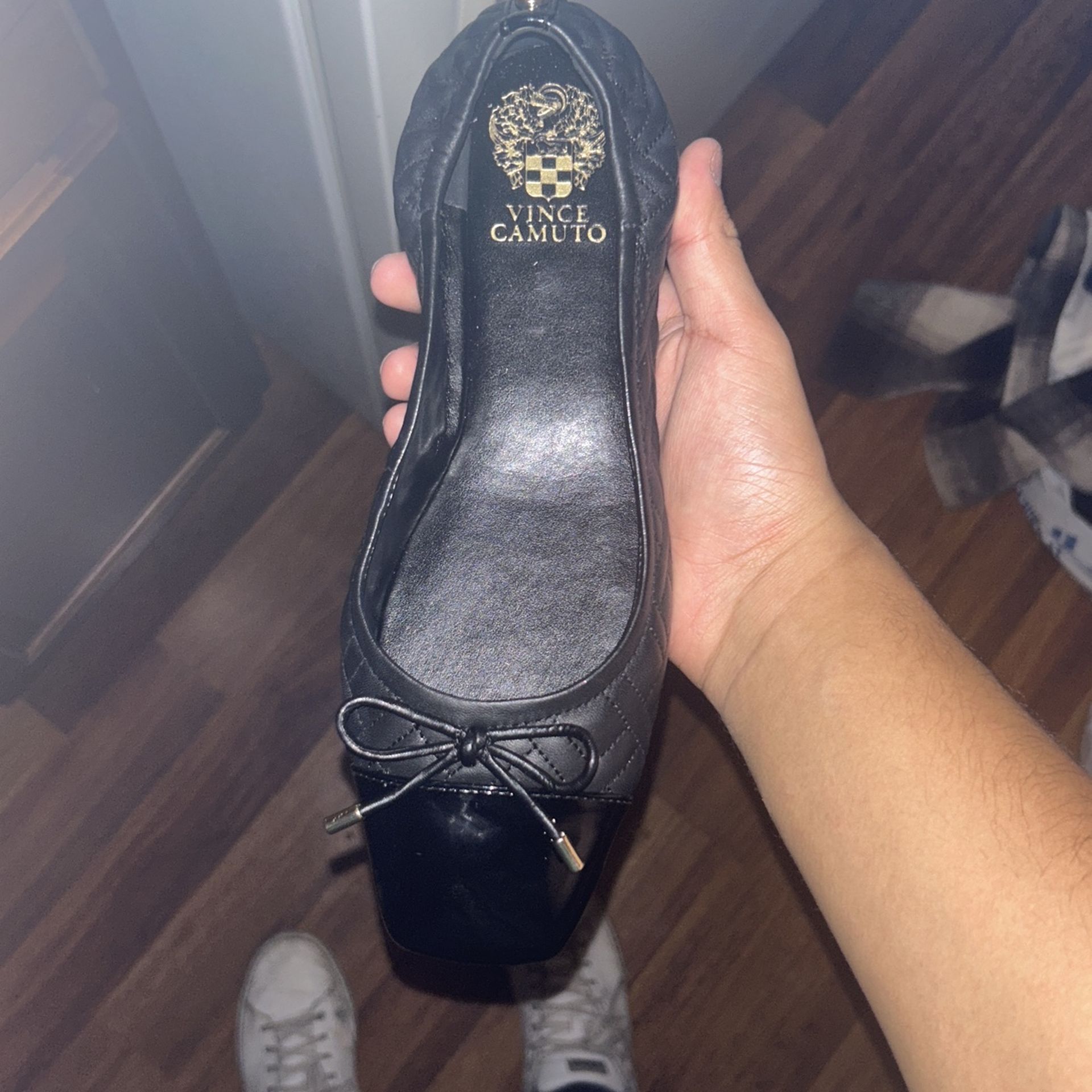 Vince Camuto Flats