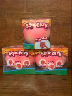 Squeezy peach squishy