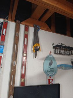 Level And Handsaws