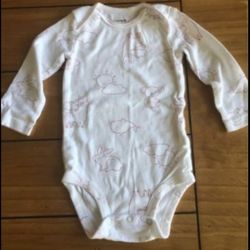 Carter’s 12 M Long Sleeved Onsie Pink/White