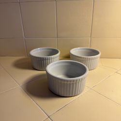 3 Vintage Ribbed Porcelain White Ramekin Custard Baking Souffles Cups