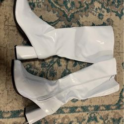 Ellie White Patent Knee High Go-Go Boots Women’s Size 9