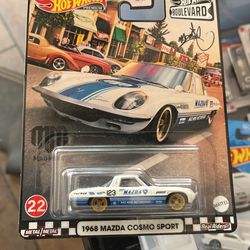HOTWHEELS Premium