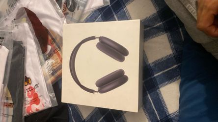 AirPod Maxes