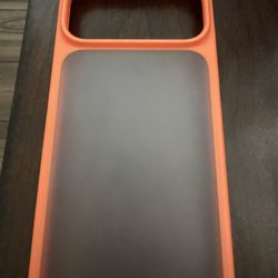 Torras iPhone 17 Pro Max Case