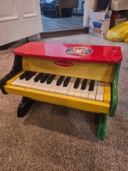 Melissa and Doug kids piano