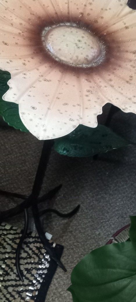 New Designer Bird bath High Quality Masterpiece Very Detailed