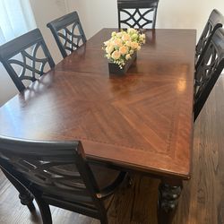 Wood Dining Table +6 Chairs