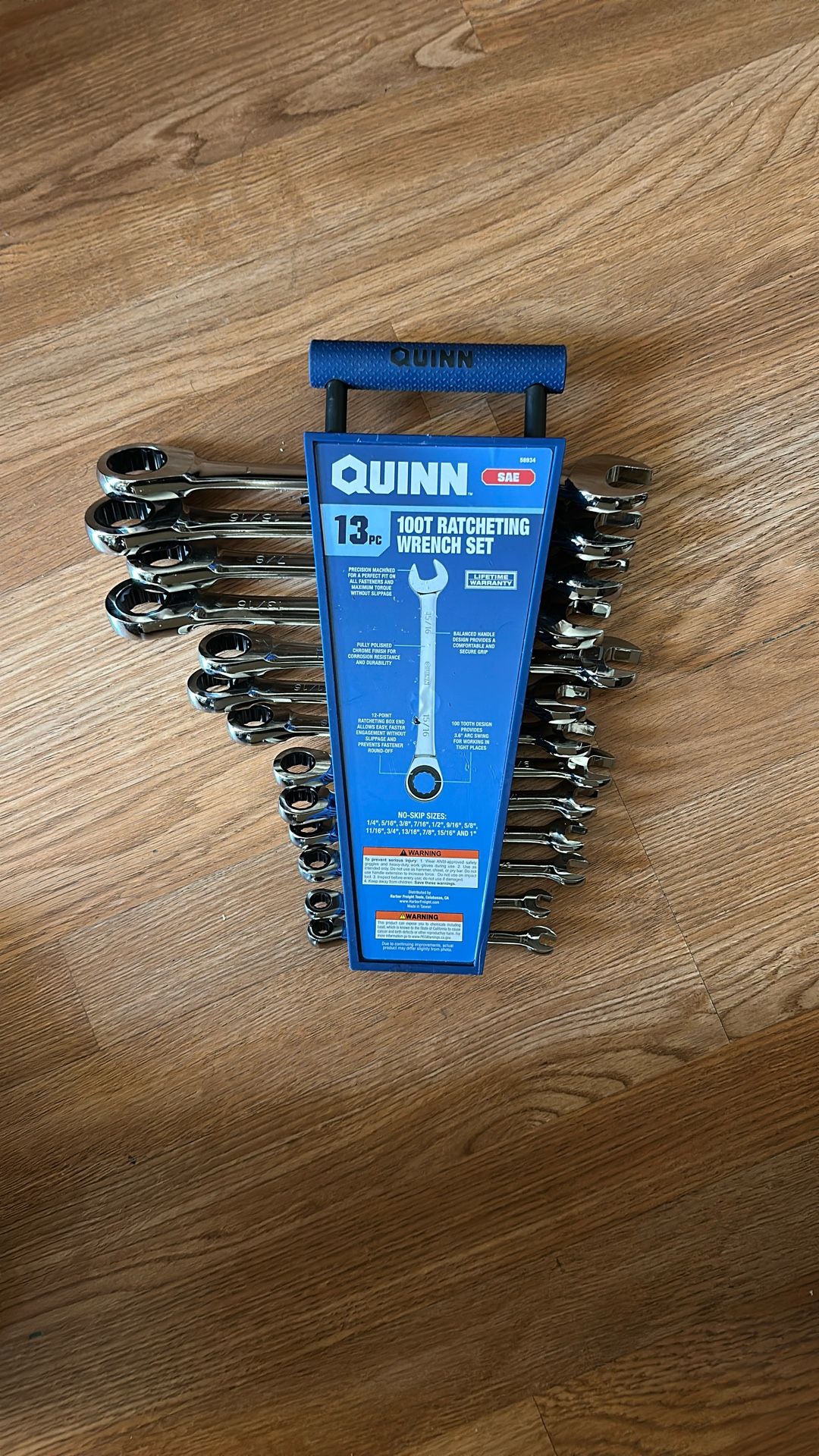 Ratcheting Wrench Set