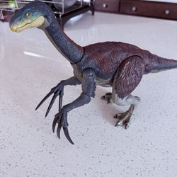 Jurassic World Hammond Collection Therizinosaurus - 17" Posable Figure