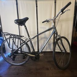 Giant Cypress Bike