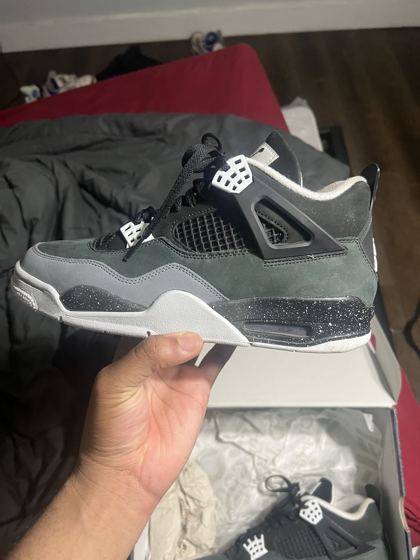 Jordan 4 “Fear”