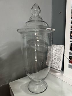 Candy jar