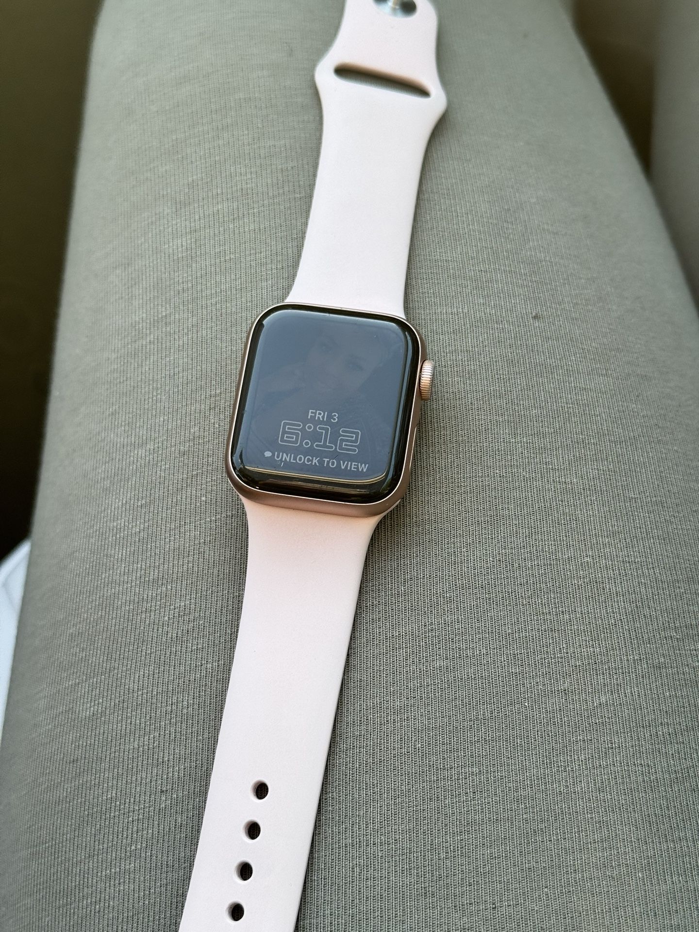 APPLE WATCH