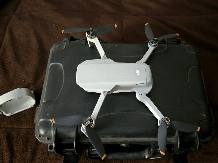 DJI Mini 2 Done With FLY More Combo And Hard Case