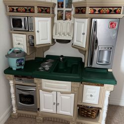 Kids Play Kitchen 44”H x 36”L x 16”W for Sale