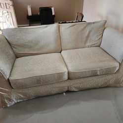 Sofa/Couch