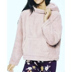 New PINK Victoria’s Secret Sherpa Hoodie 