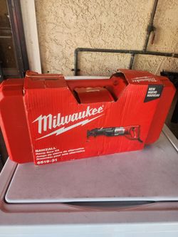 Milwaukee
12 Amp SAWZALL Reciprocating Saw with Case